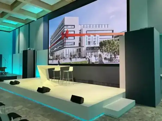 Siemens Campus Erlangen – Einweihung 2022 – CREAVENTIS Messebau & Eventausstattung