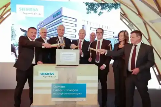 Siemens Campus Erlangen – Grundsteinlegung Modul 2, 2021 – CREAVENTIS Messebau & Eventausstattung