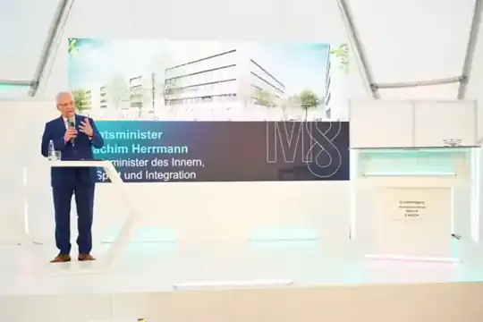 Siemens Campus Erlangen – Grundsteinlegung Modul 8, 2024 – CREAVENTIS Messebau & Eventausstattung